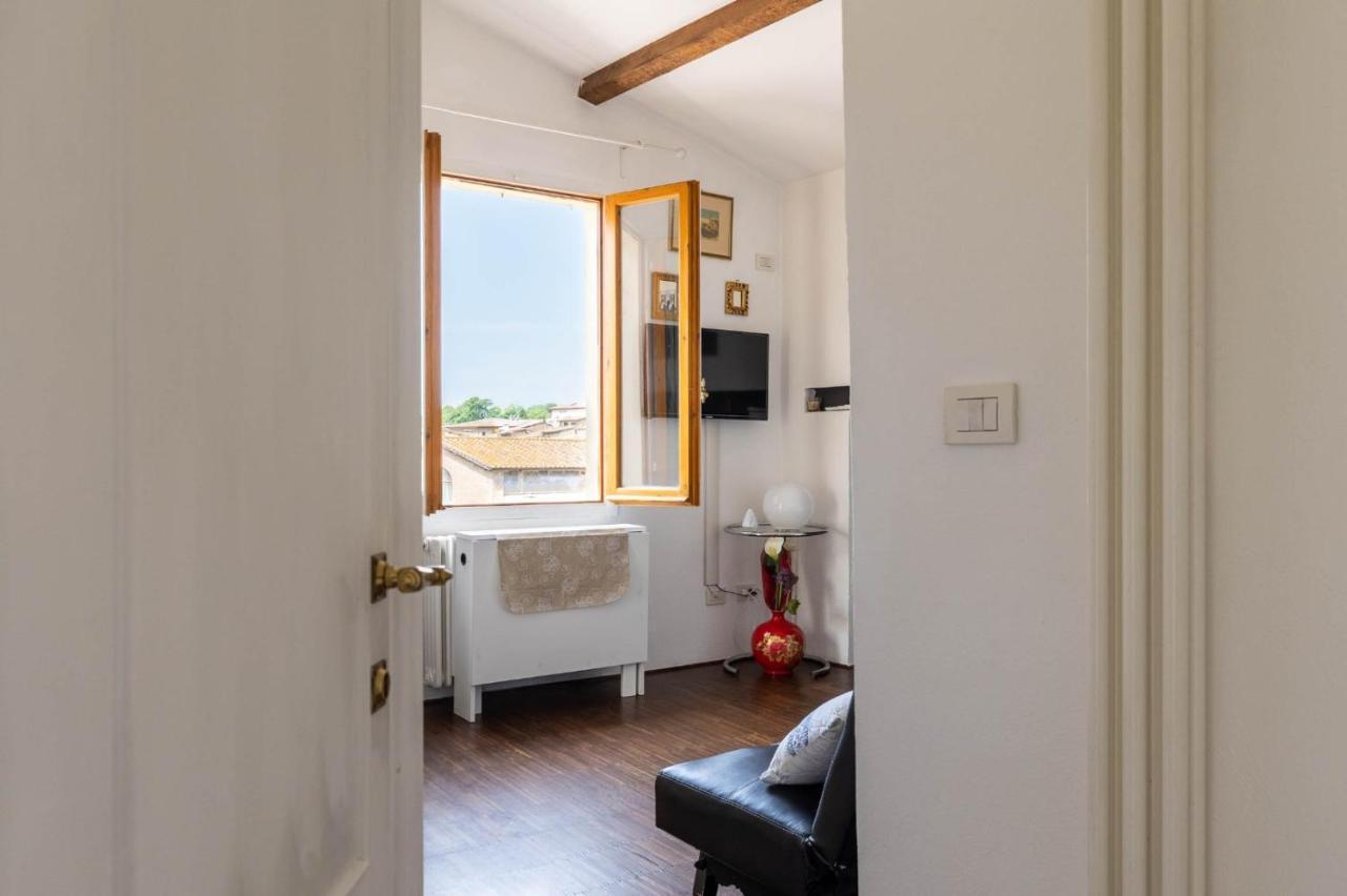 Panoramic Lovely Time Siena Exterior photo